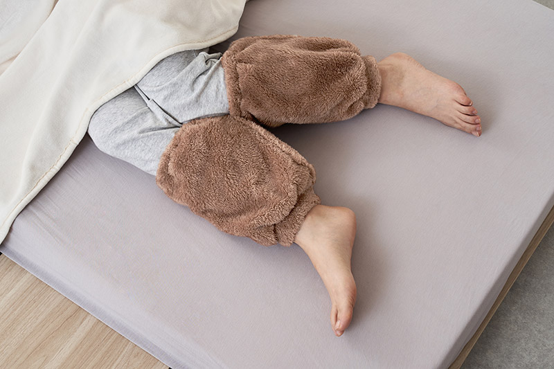 繰り返し使えるジェルカイロ レッグウォーマー