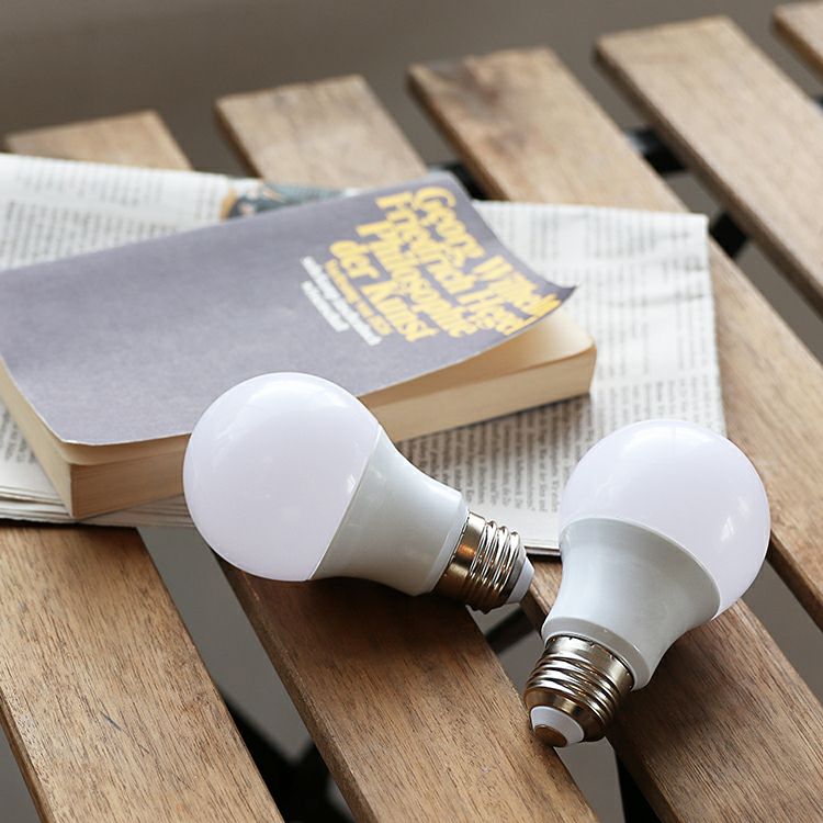 JE-BLY03 JAVALO ELF(ジャバロエルフ) LED電球 E26 電球色