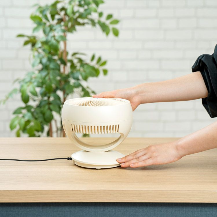 MO-F019 plusmore(プラスモア) USBコンパクトサーキュレーター