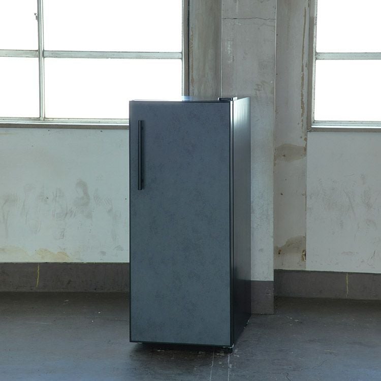 ①【未使用品‼️】定価82,500円♪ ライフオンプロダクツ 2023年製 ノンフロン冷凍庫 冷蔵･冷凍･急速冷凍 木目調ダークウッド 一部訳あり LPRKC002 Life on Products（ライフオンプロダクツ） ノンフロン冷凍庫